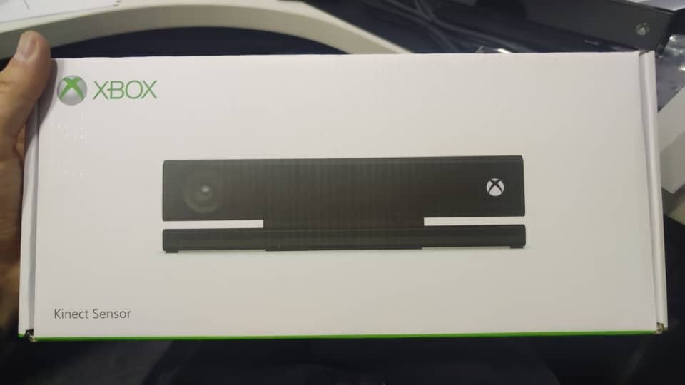 Продаётся датчик движения Kinect 2.0 оригинал, не восстановленый!!!