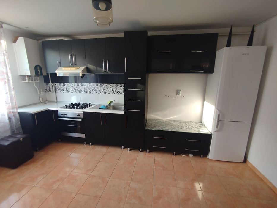 Apartament cu o cameră zona piata maratei