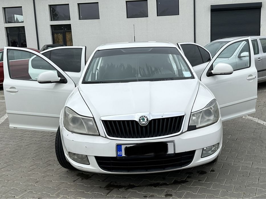 Vand urgent Skoda Octavia 2, 1.6 tdi 2011