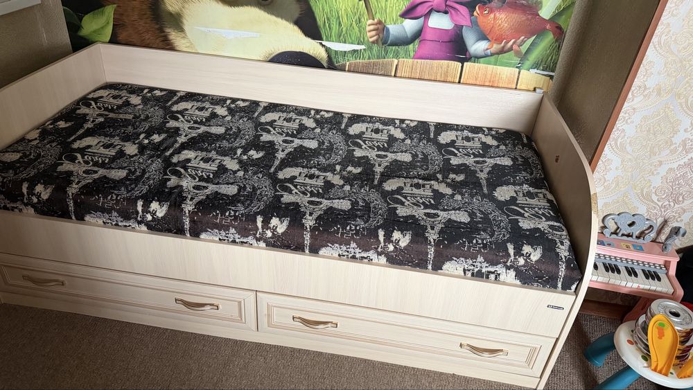 Продается кровать