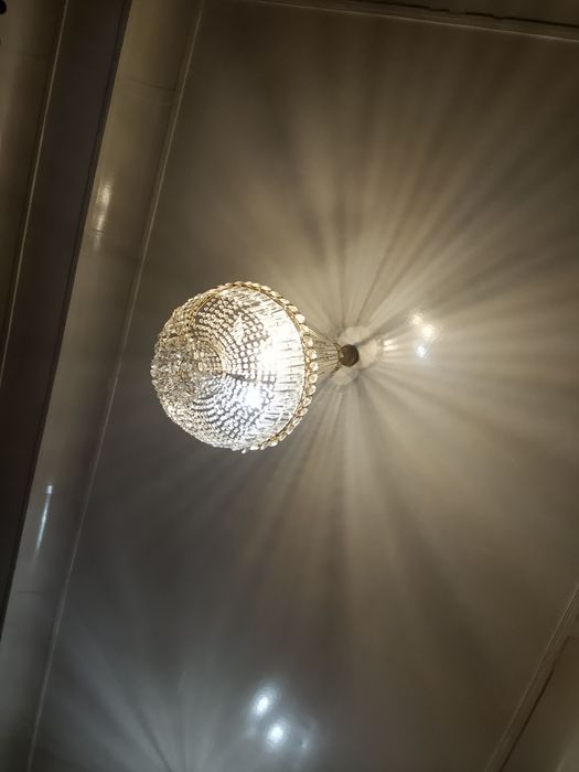 Люстра катта  Хогана мулжаланган