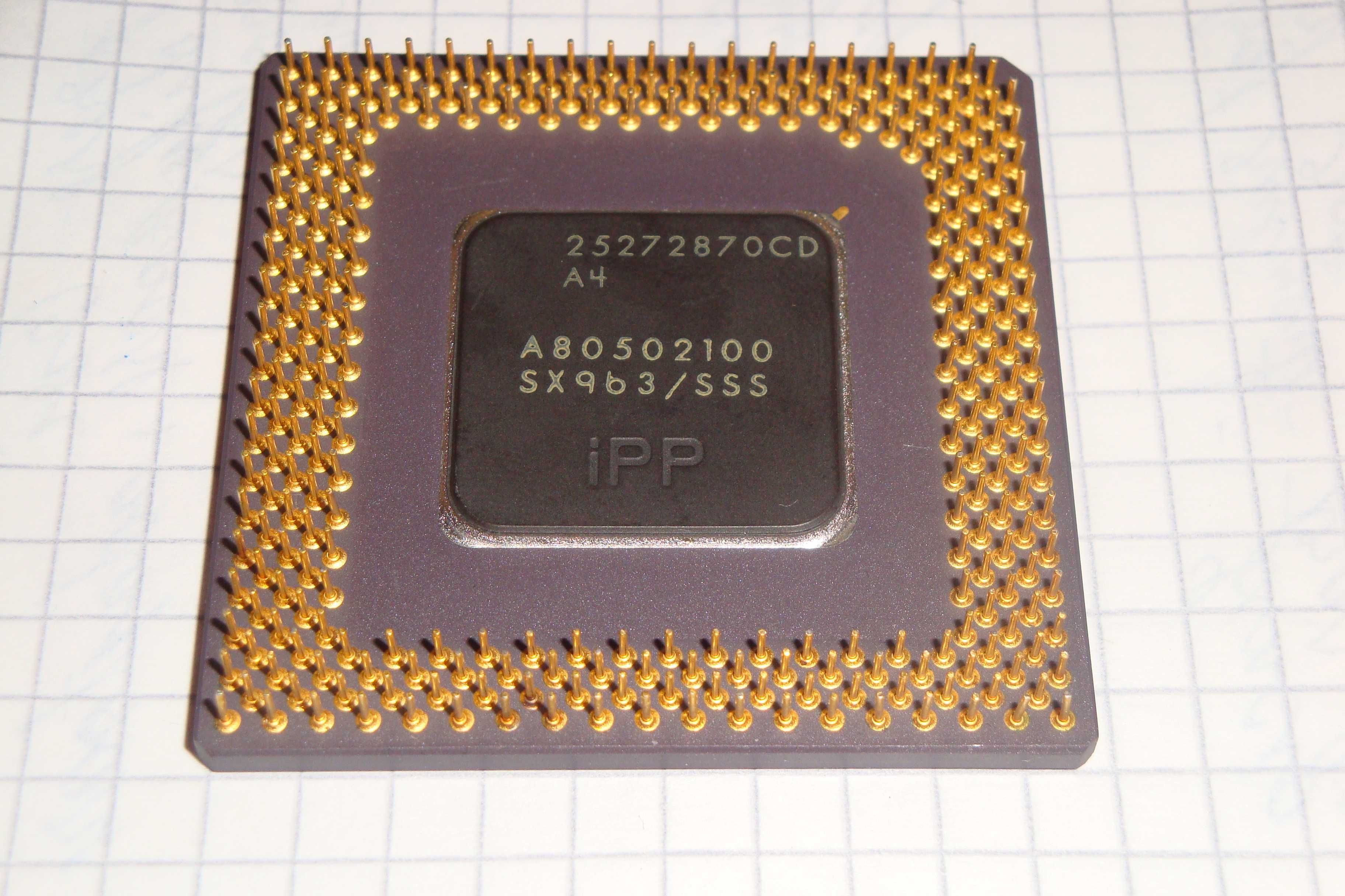 procesor vintage colectie pentium 1 MMX 100 mhz SX963