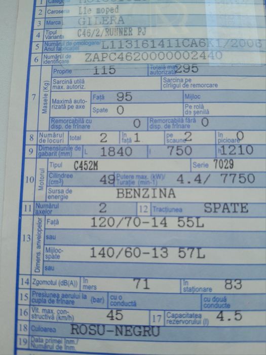 Vând scuter Gilera 49 din 2007 Prețul este 1500 euro negociabil