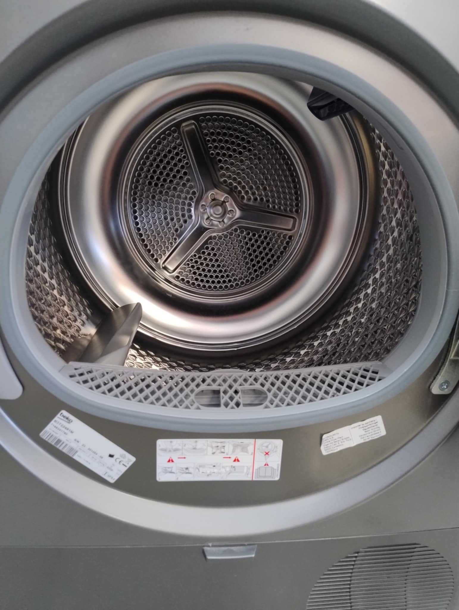 Черна A+++ Сушилня с термопомпа BEKO-БЕКО 8 кг b300 AquaWave