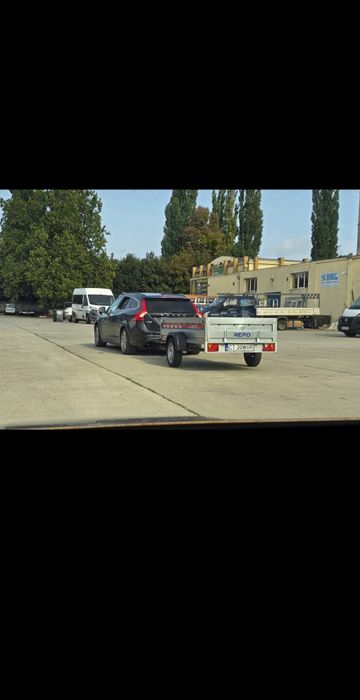 Inchirieri remorci auto 750  / transport marfă