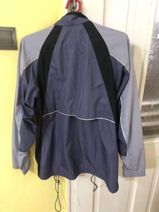 Nike сива ветровка