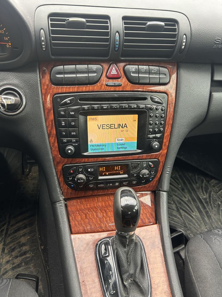Мерцедес Ц класа 2,2цди на части/mercedes w203 c-clase2,2cdi na chasti