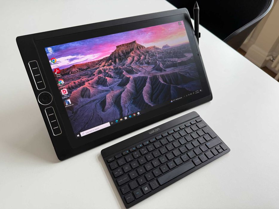 Tableta grafica WACOM MobileStudio Pro