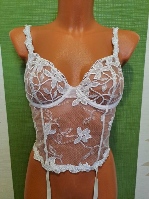 Bustieră albă din dantelă tip corset mărimea 80B