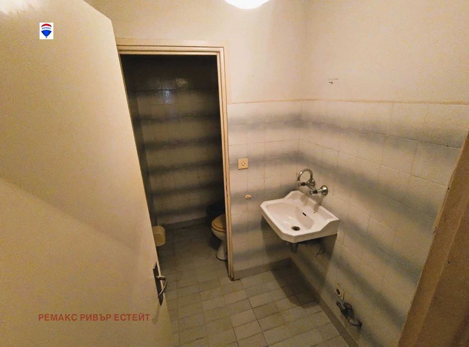 Тристаен апартамент за продажба кв. ЦЮР