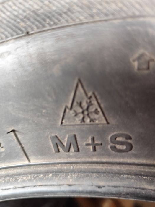 Anvelope 235 60 18 M+S