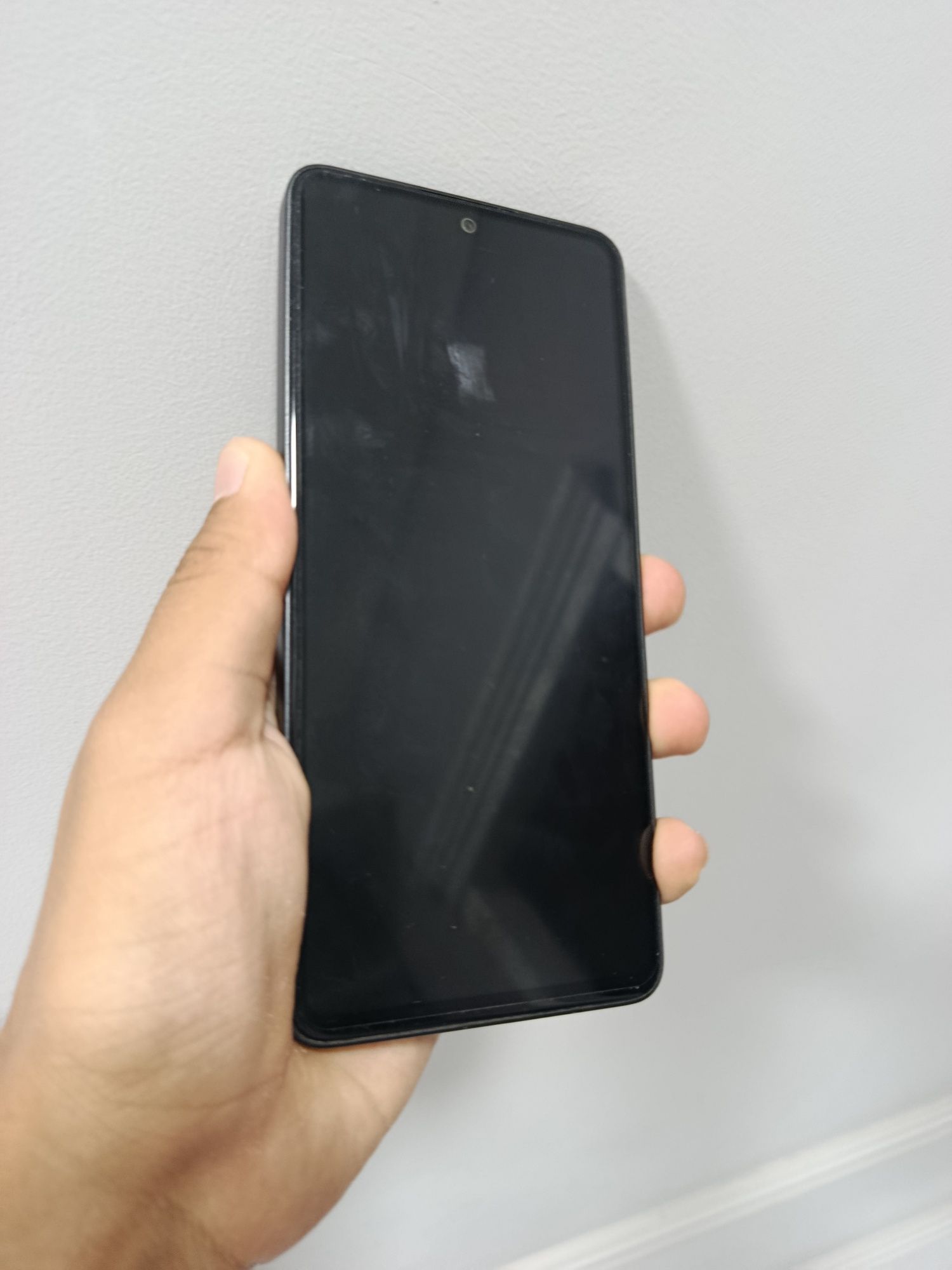Redmi note 13 6/128