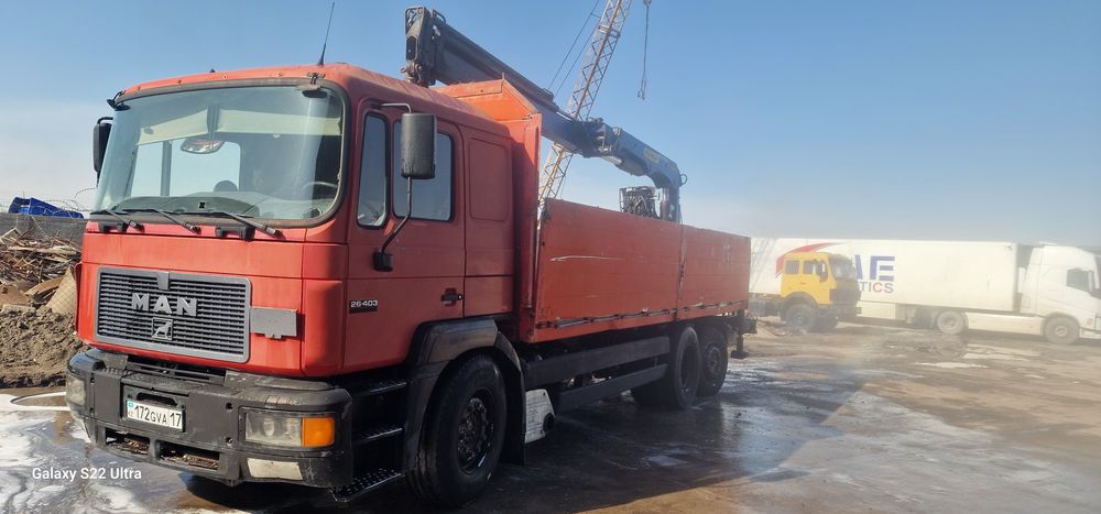 Манипулятор 10 тонн. Услуги перевозки грузов