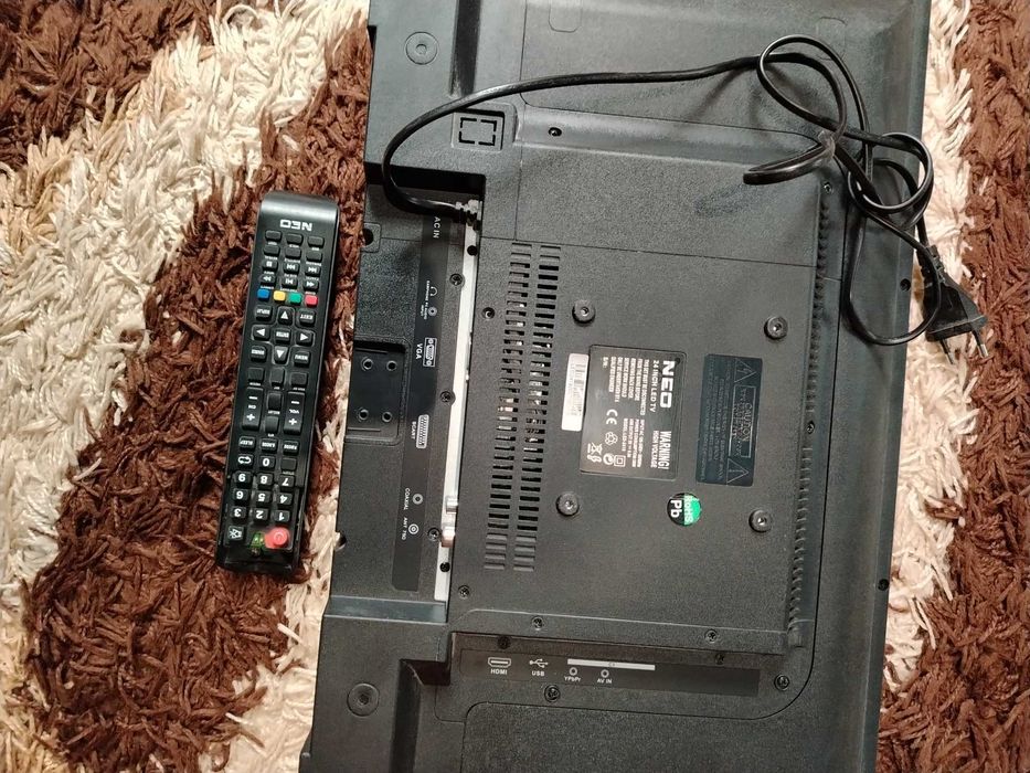 Телевизор JVC, 32инча, лед,2бр,Нео 24инча,1бр Metz 32инча с интернед