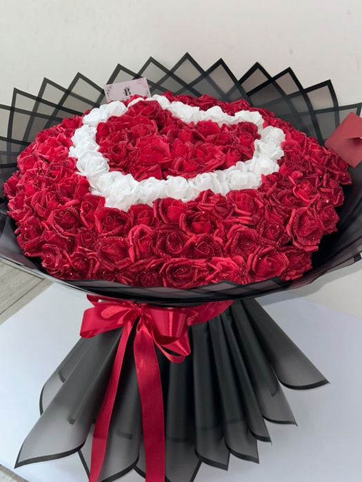 Букет 101 вечни рози