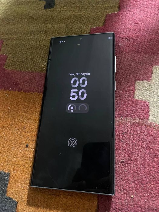 Samsung s22 ultira xolbor kichkina