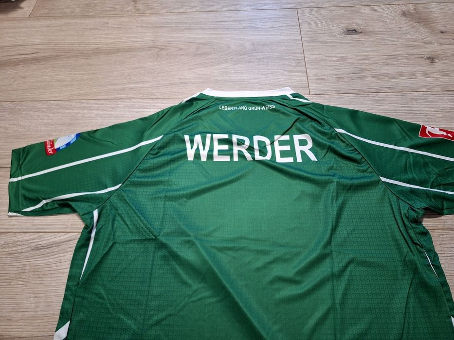 Футболна фланелка на Вердер Бремен сезон 25/26!