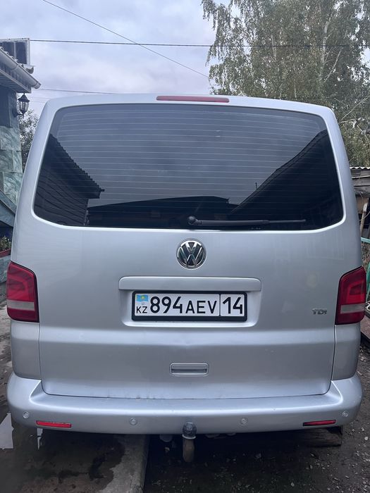 Volkswagen Caravela T5 rest