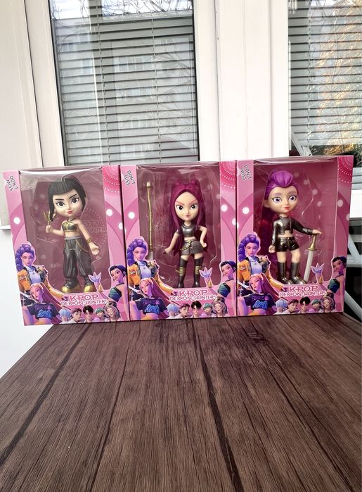 K-Pop Demon Hunters - Figurine Zoey, Mira, Rumi 20cm