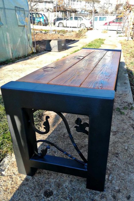 Градински пейки маси и столове