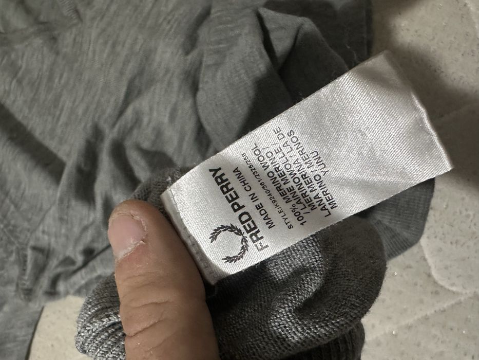 Fred Perry Merino Wool V Neck Sweater