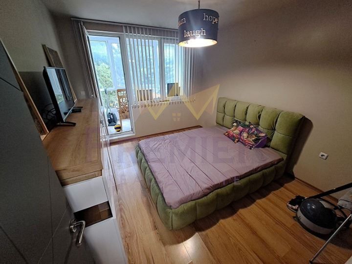 Дава се под наем Двустаен апартамент в Варна, Левски - 67 кв.м за 562 € - Снимка #4