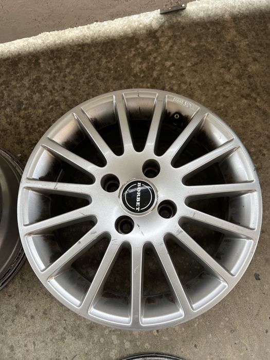 Borbet R15 4x108 ( ford , citroen , pegeout)