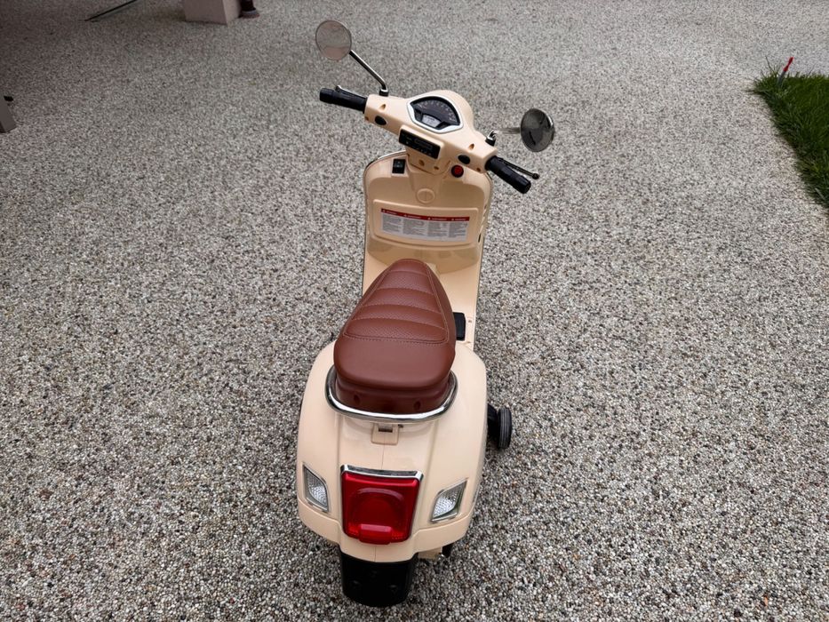 Motoreta electrica pentru copii