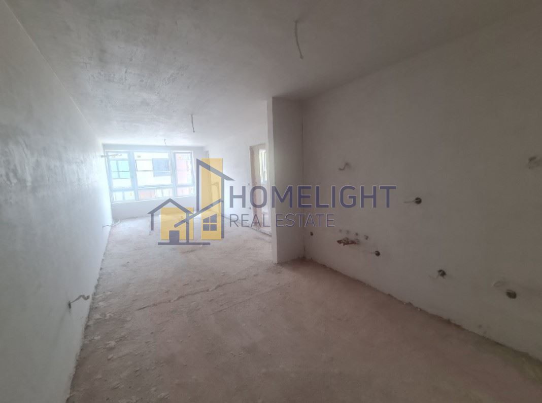 Продава се Тристаен апартамент в София, Кръстова вада - 92 кв.м за 1941 €/кв.м - Снимка #2