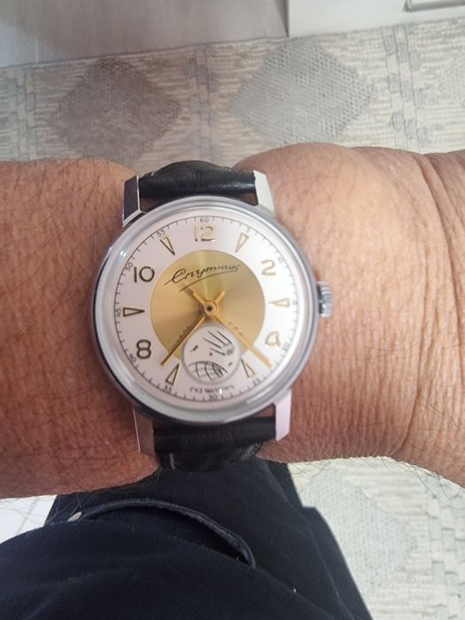 Часы Спутник и Зеро