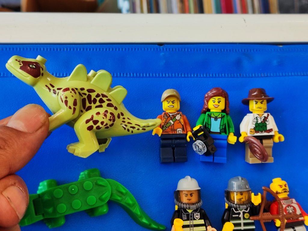 Лего минифигурки lego