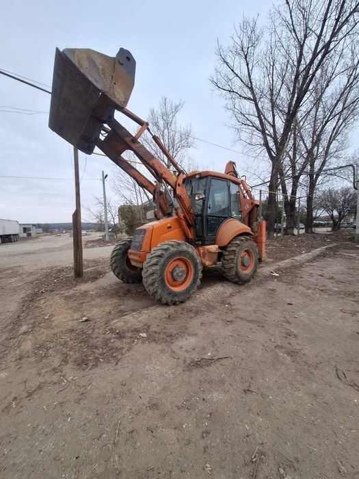 Buldoexcavator hitachi
