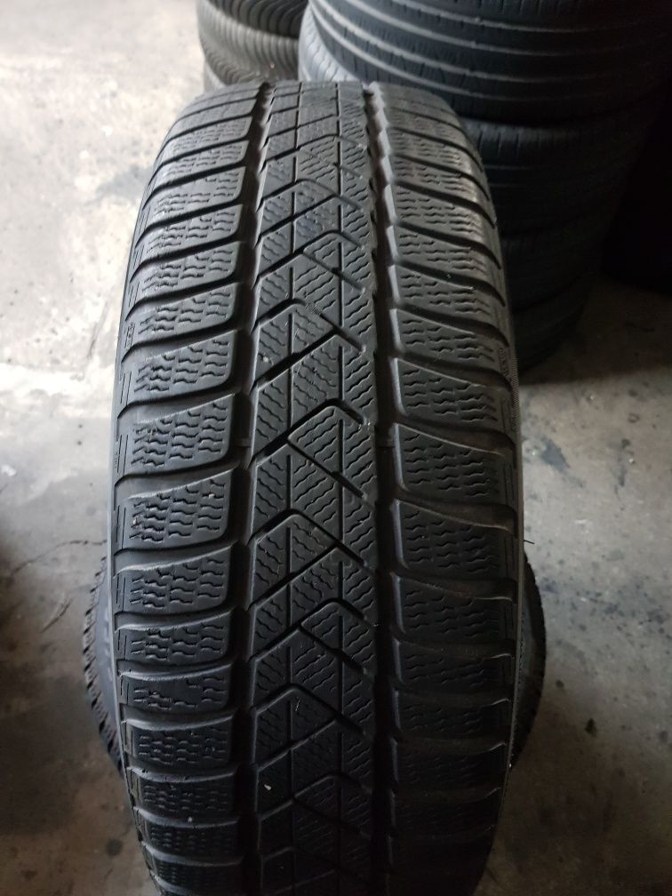 Pirelli 225/60 R18 104H M+S iarnă