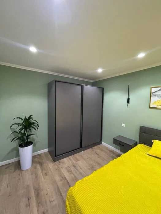 Сдам евро квартиру на Космонавт Цум