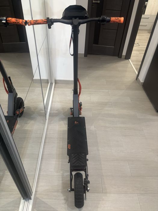 Vând trotinetă kukirin G2 2025