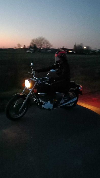 Vând urgent chopper de 125