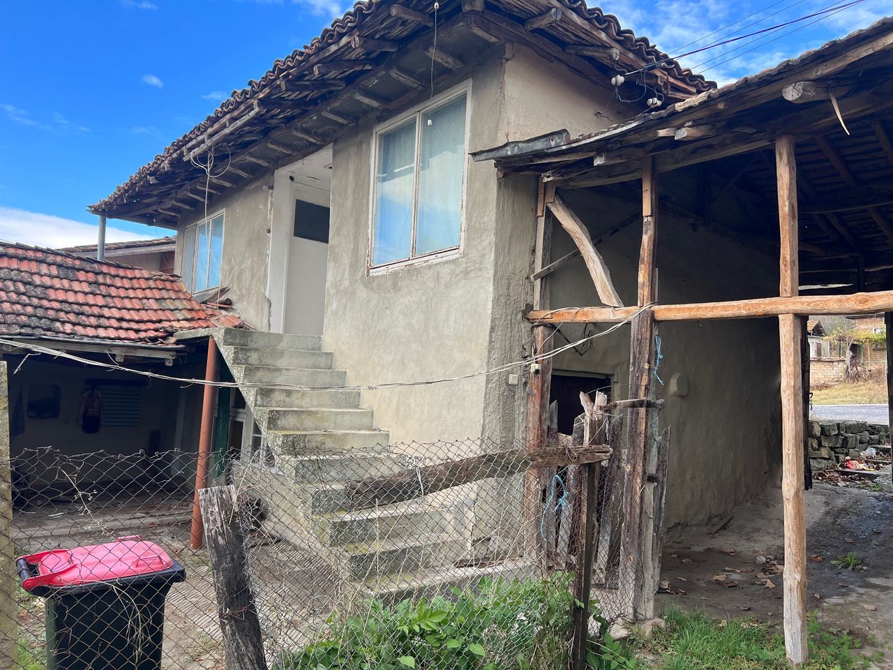 Продава се Къща в Варна, Цветен квартал - 183 кв.м за 59 €/кв.м - Снимка #8