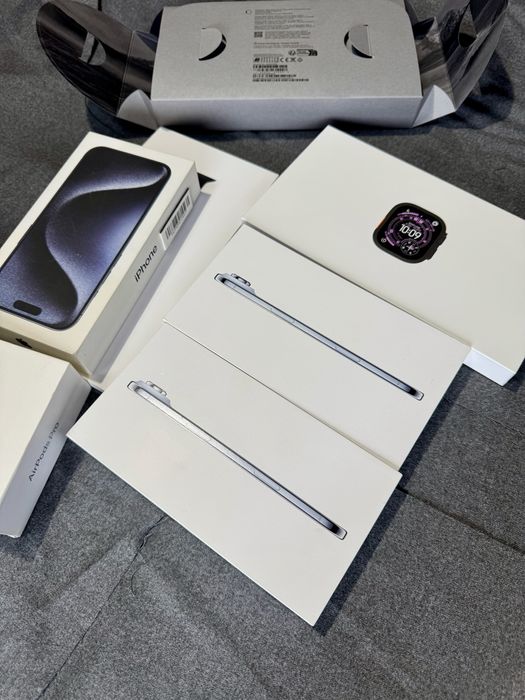 iPhone 15 Pro Blue Titanium