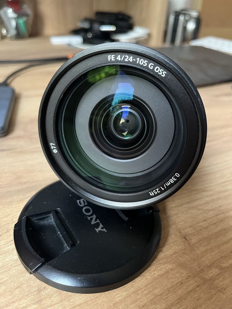 Продавам Sony FE 24-105 F4 G OSS
