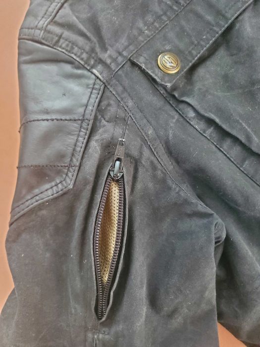 Яке за мотор размер Л