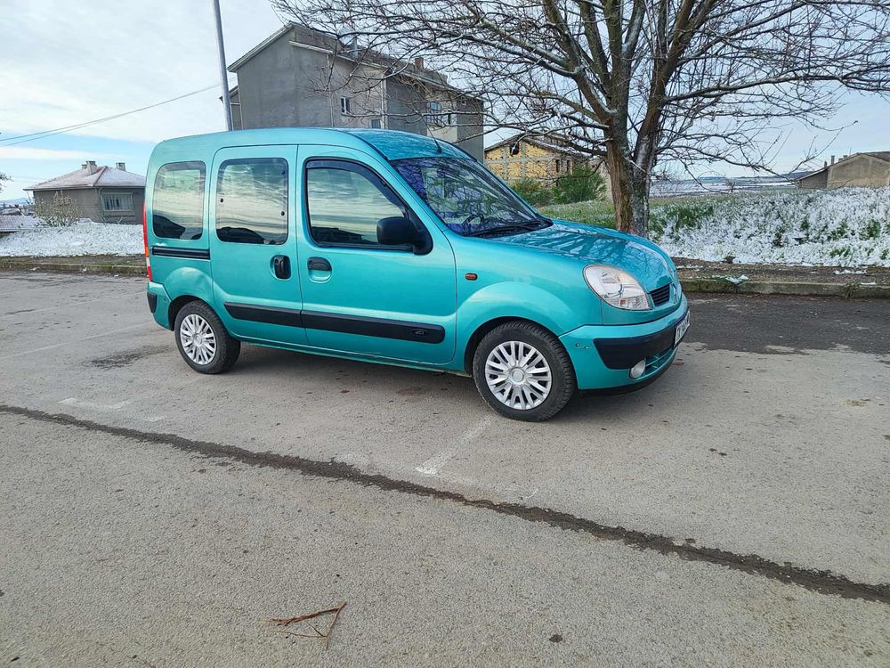 Рено канго 1.5dci на части 2004г