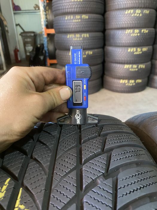 Anvelope iarna 225/50/18 Bridgestone Blizzak LM001 RFT 225 50 18 R18