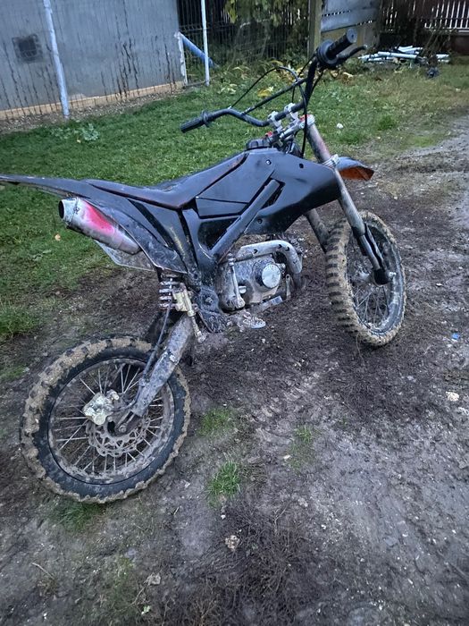 Vând cross 125cc 4t