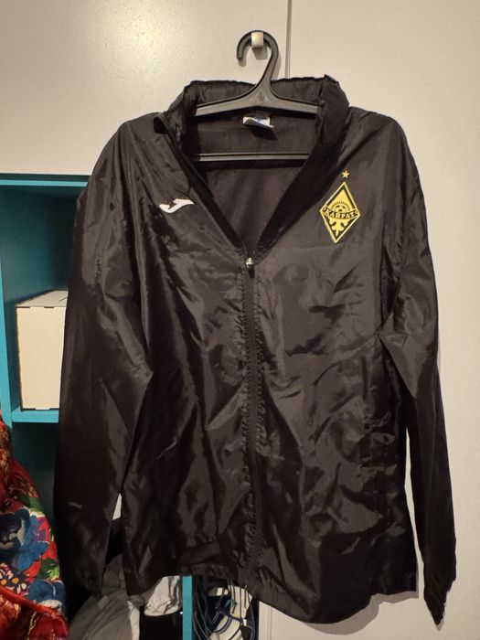 Оригинальный дождевик Kairat x Joma