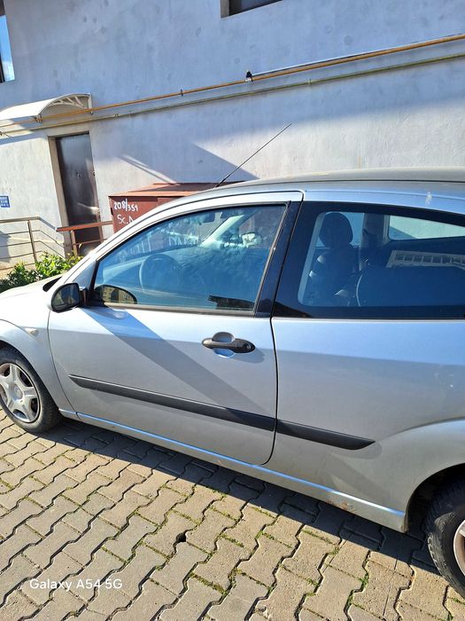 Ford Focus 1 benzina