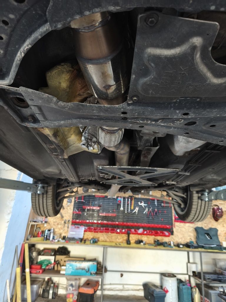 Mazda Mx-5 2.0 turbo 268k.c.