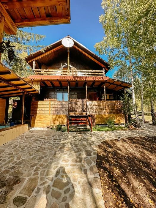 Cabană cu ciubăr la Călățele Pădure, libera de revelion