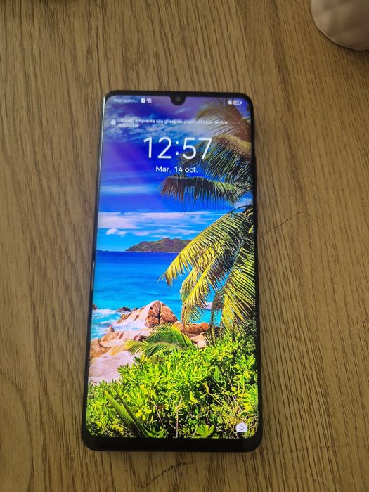 Huawei p30 pro 6gb RAM 128GB Intern