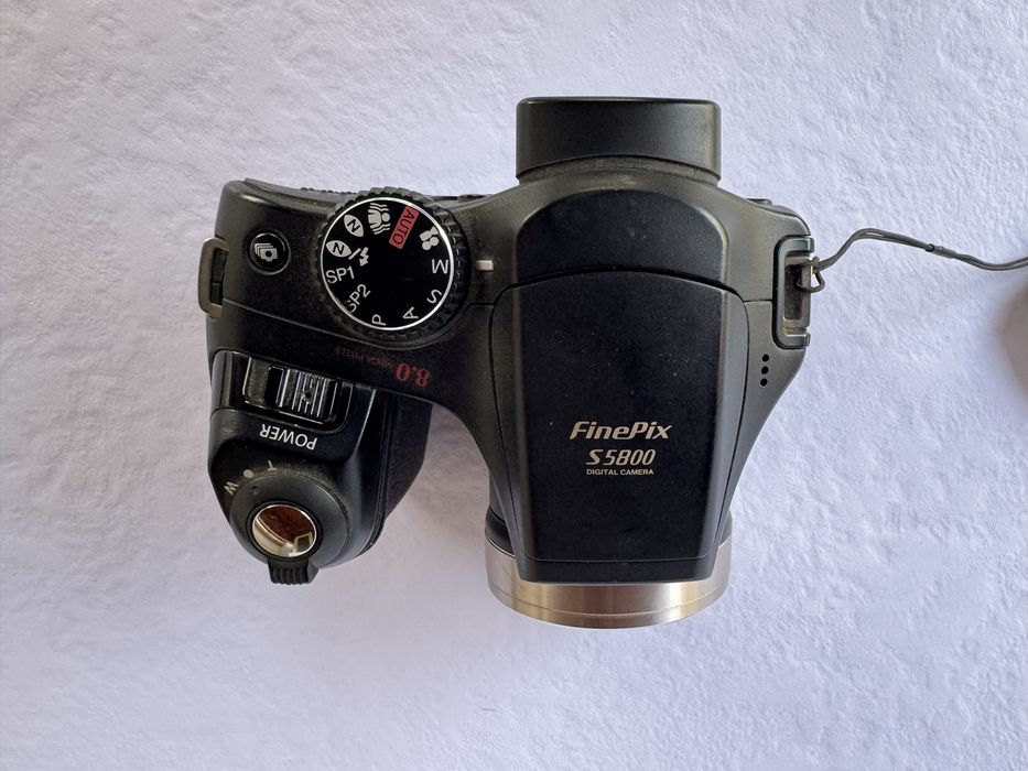 Camera foto Bridge Fujifilm FinePix S5800