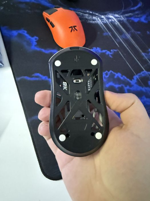 Mouse WLmouse beast x pro 8k